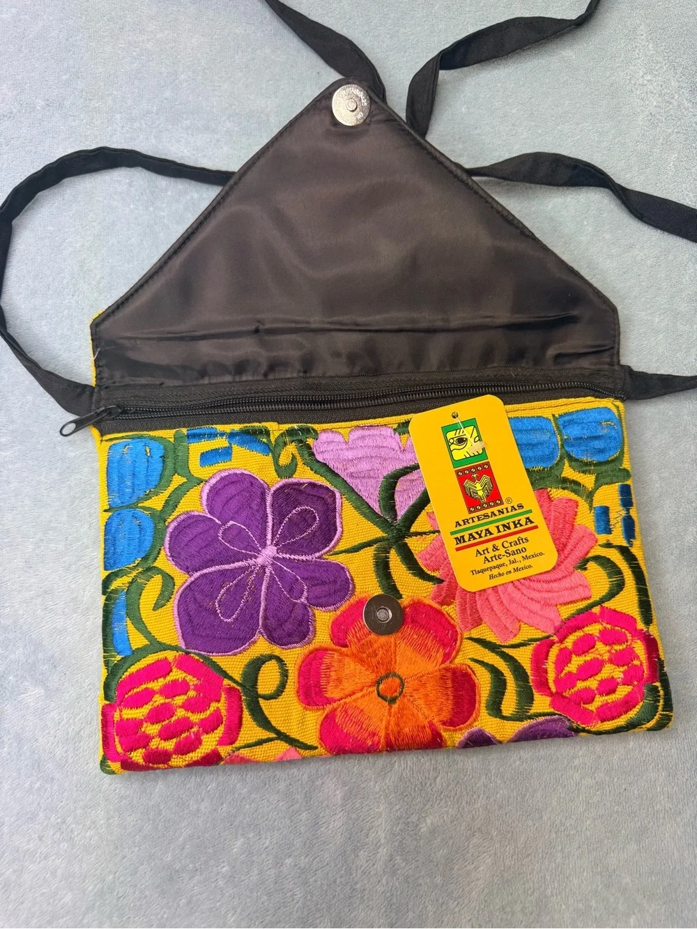Artesanias Maya Inka Embroidered Floral Crossbody Bag Handmade Mexico NWT